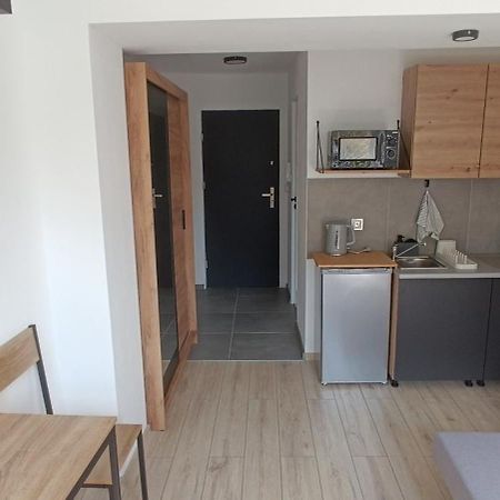 Dom Apartamenty กดิเนีย ภายนอก รูปภาพ